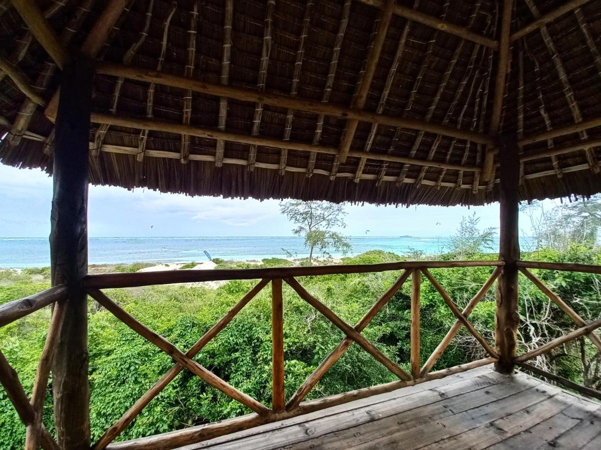 Watamu Beach Cottages B&B Exterior photo